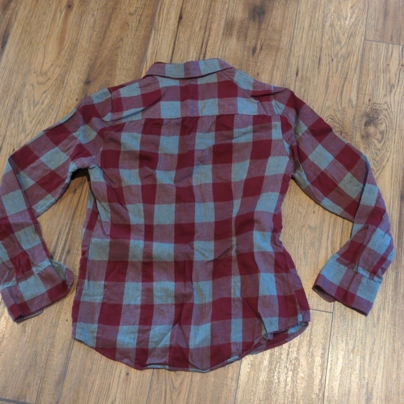 The Perfect Shirt by J.Crew - Picture 4 of 4